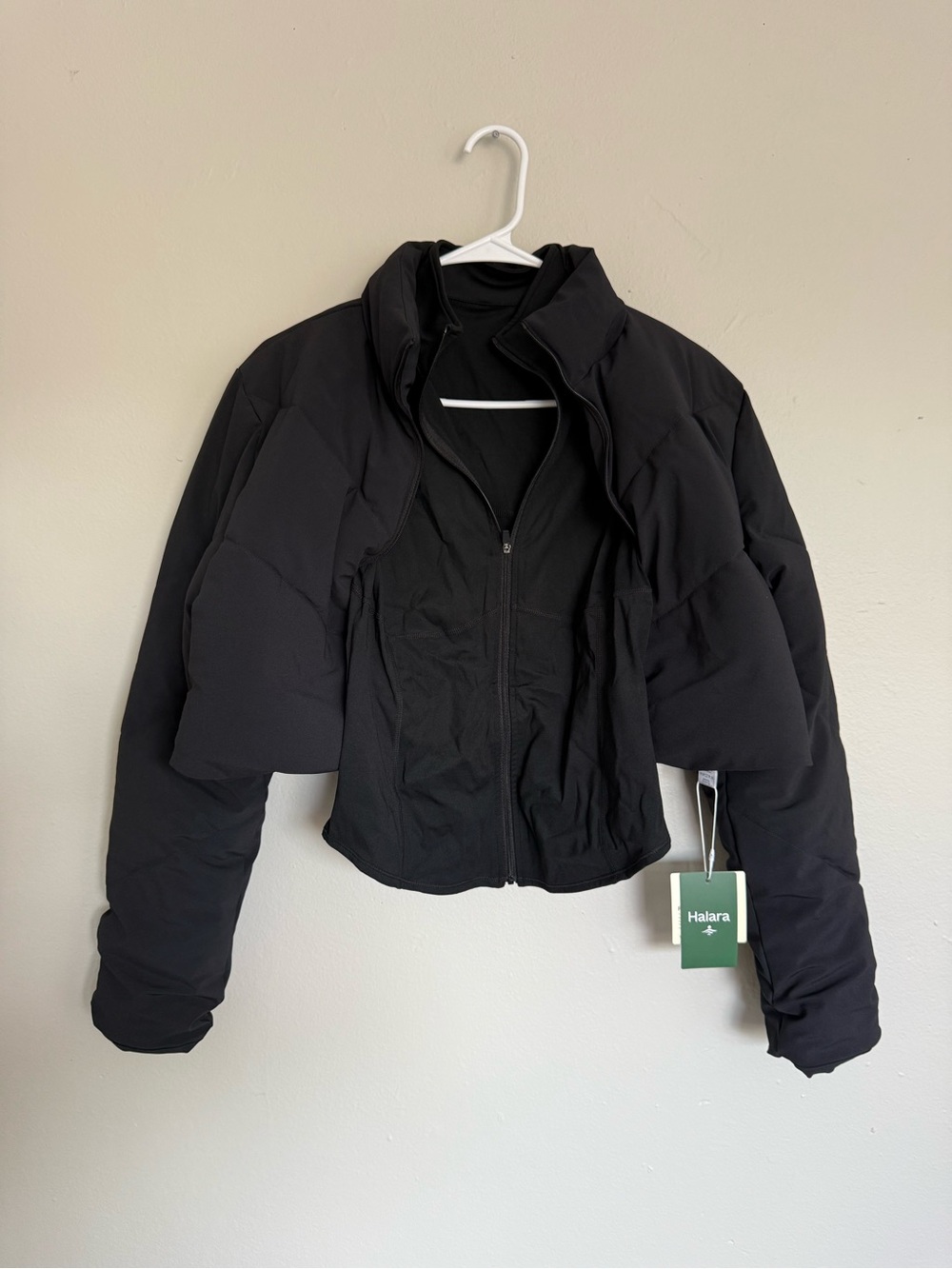 HALARA Black Cropped Puffer Jacket - Picture 2 of 2